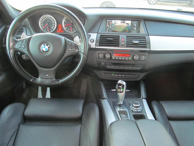 BMW X6 M* 555k.c* M Pack* Обслужена, снимка 14 - Автомобили и джипове - 47891124