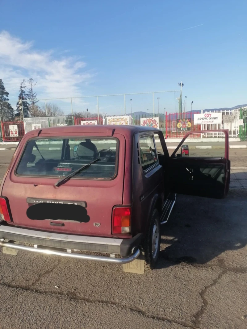 Lada Niva 1.7, снимка 5 - Автомобили и джипове - 48831268