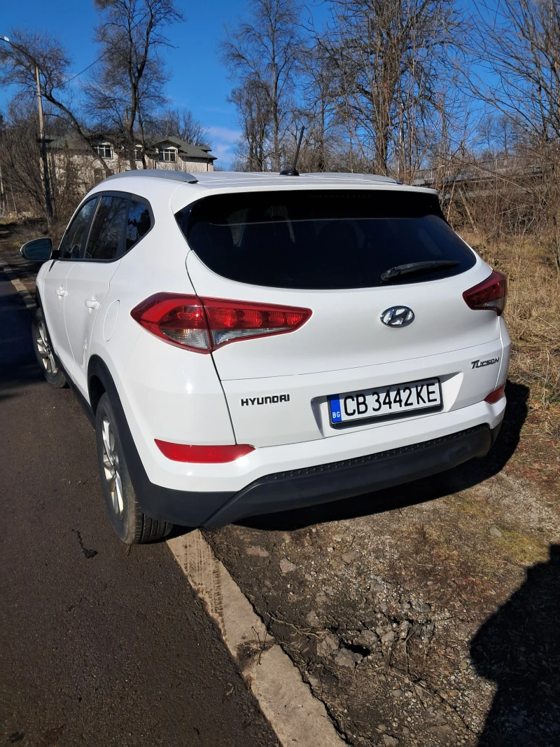 Hyundai Tucson, снимка 3 - Автомобили и джипове - 48917031