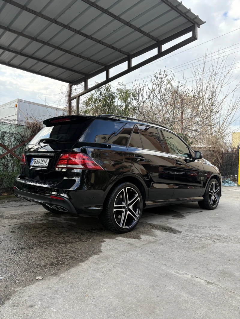 Mercedes-Benz GLE 43 AMG night edition , снимка 4 - Автомобили и джипове - 49449064