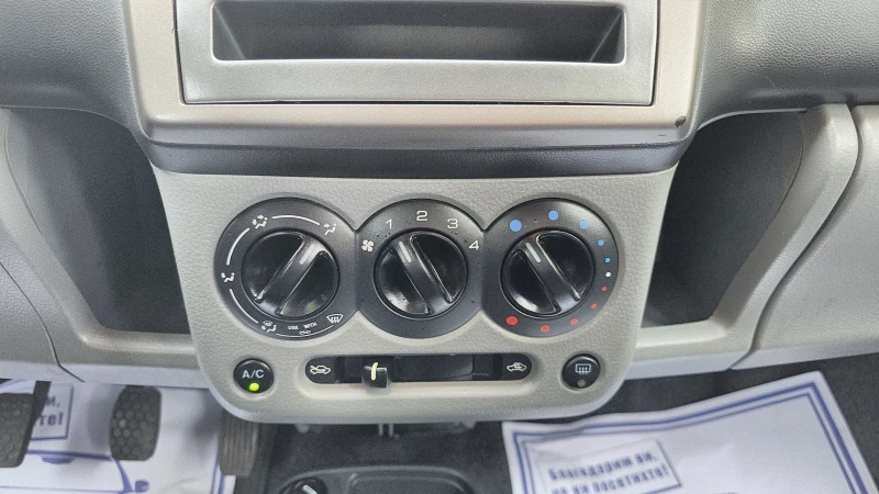 Suzuki Ignis 1.5i VVT 99k.c. 4X4, снимка 14 - Автомобили и джипове - 52164026