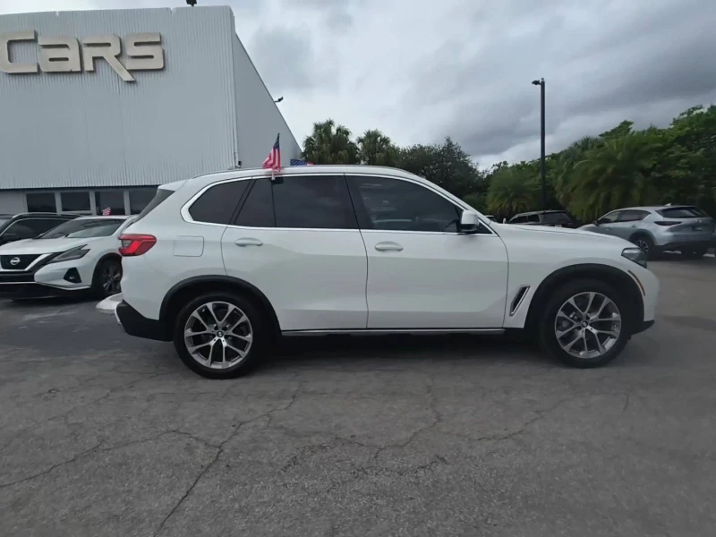 BMW X5 XDRIVE40I| ПАНОРАМА| APLINE WHITE| KEYLESS| GESTUR, снимка 2 - Автомобили и джипове - 52629100