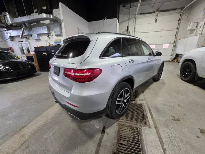 Mercedes-Benz GLC 300 2019 4MATIC * БЕЗ ПЪРВОНАЧАЛНА ВНОСКА, снимка 8 - Автомобили и джипове - 52870041