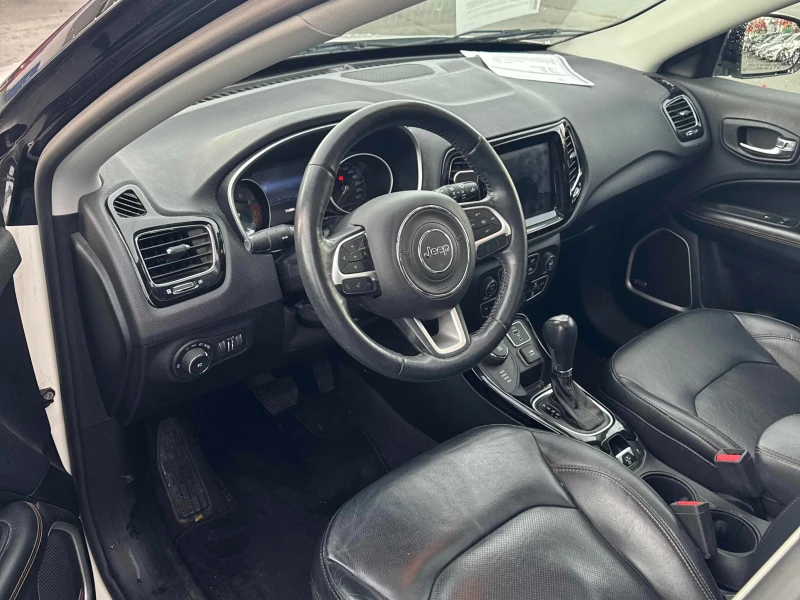 Jeep Compass * * LIMITED* * DISTRONIC* * AWD* * CARFAX* * , снимка 6 - Автомобили и джипове - 53038159