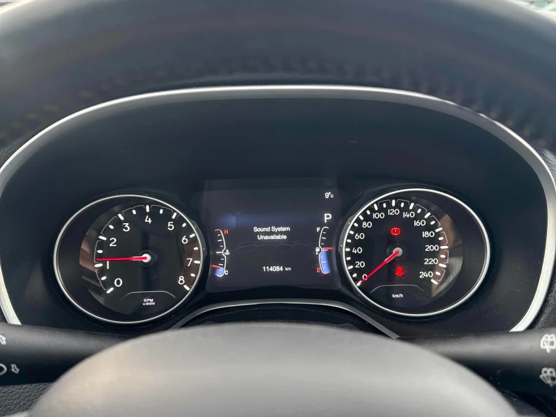 Jeep Compass * * LIMITED* * DISTRONIC* * AWD* * CARFAX* * , снимка 8 - Автомобили и джипове - 53038159