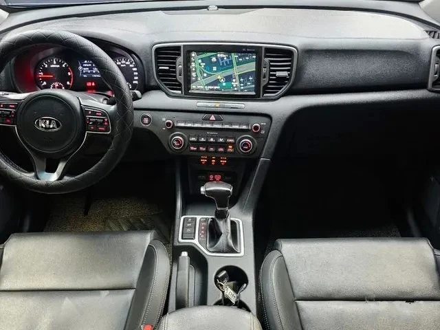 Kia Sportage 1.7CRDI - изображение 6
