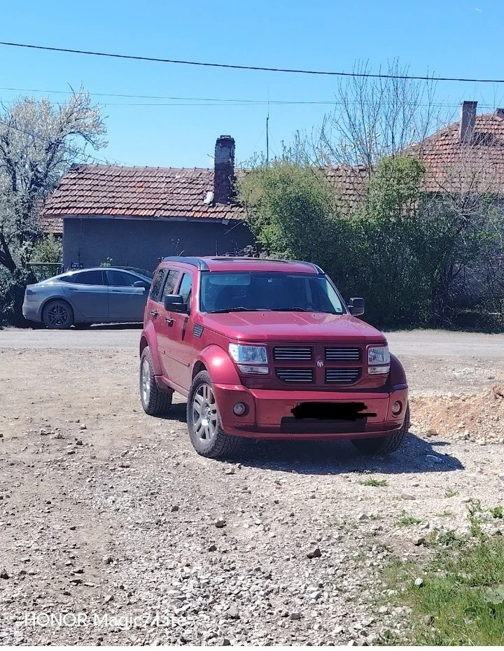 Dodge Nitro 4.0 R)T, снимка 3 - Автомобили и джипове - 55461830