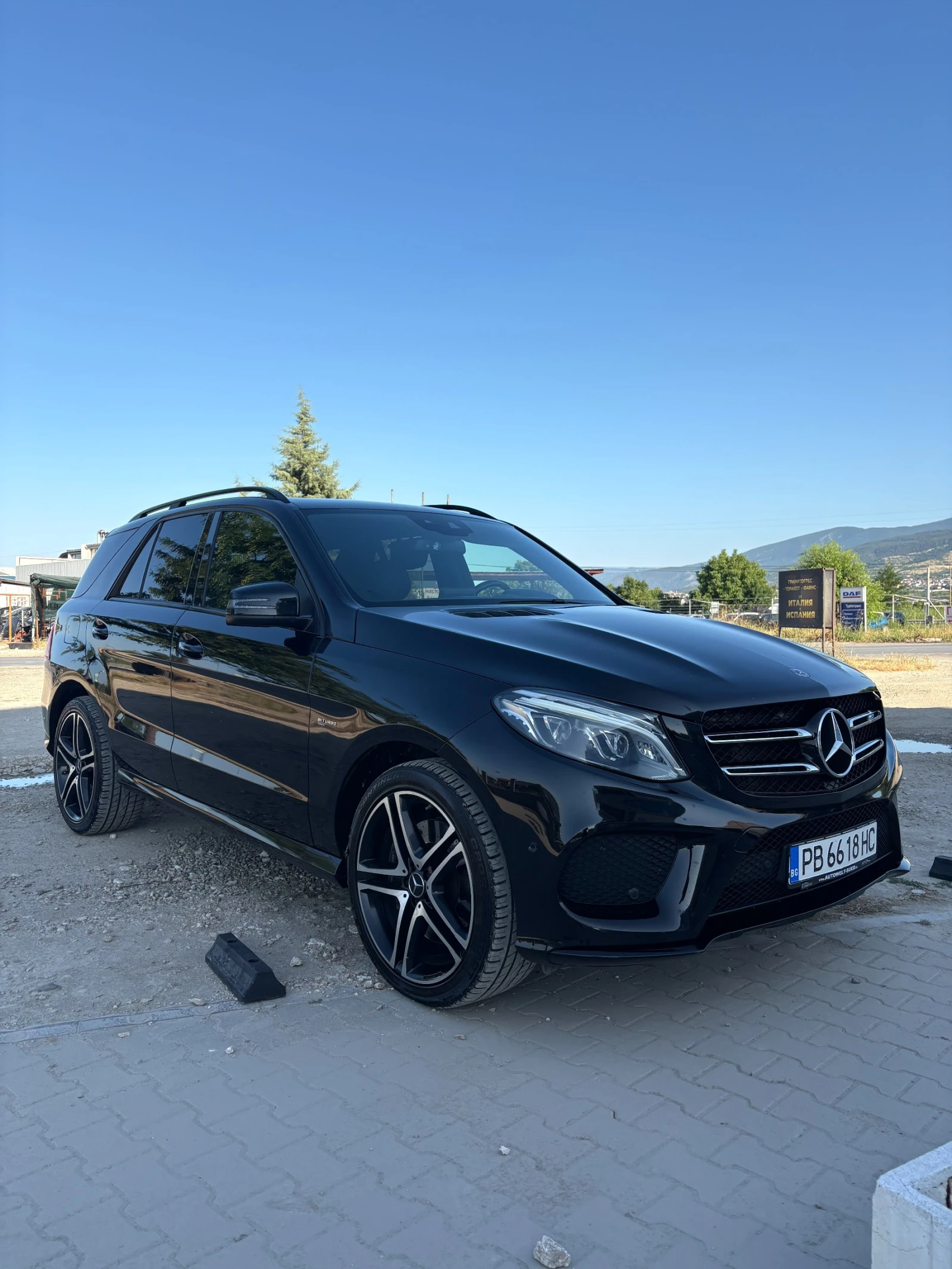 Mercedes-Benz GLE 43 AMG 95000km. Германска Версия 9G tronic , Вакум, КАСКО, снимка 1