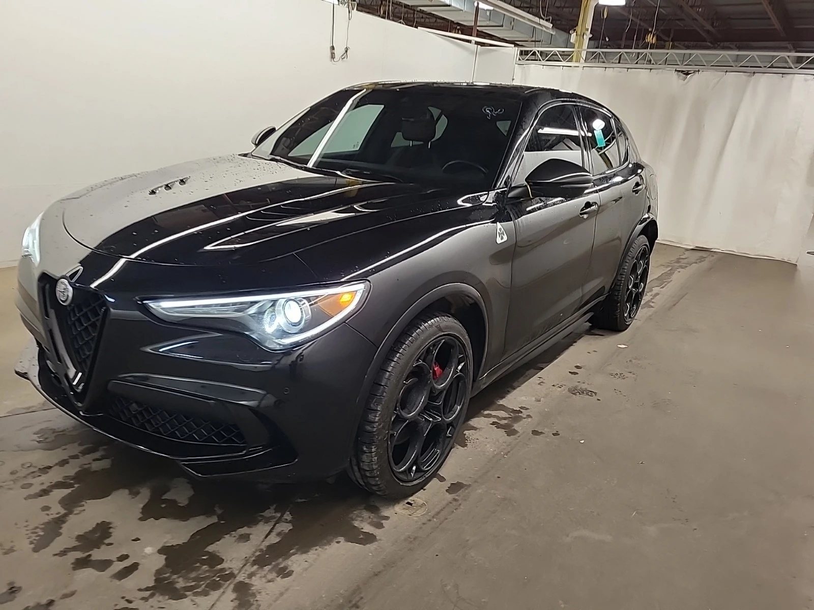 Alfa Romeo Stelvio QUADRIFOGLIO * * CARFAX * * АВТО КРЕДИТ * * , снимка 1