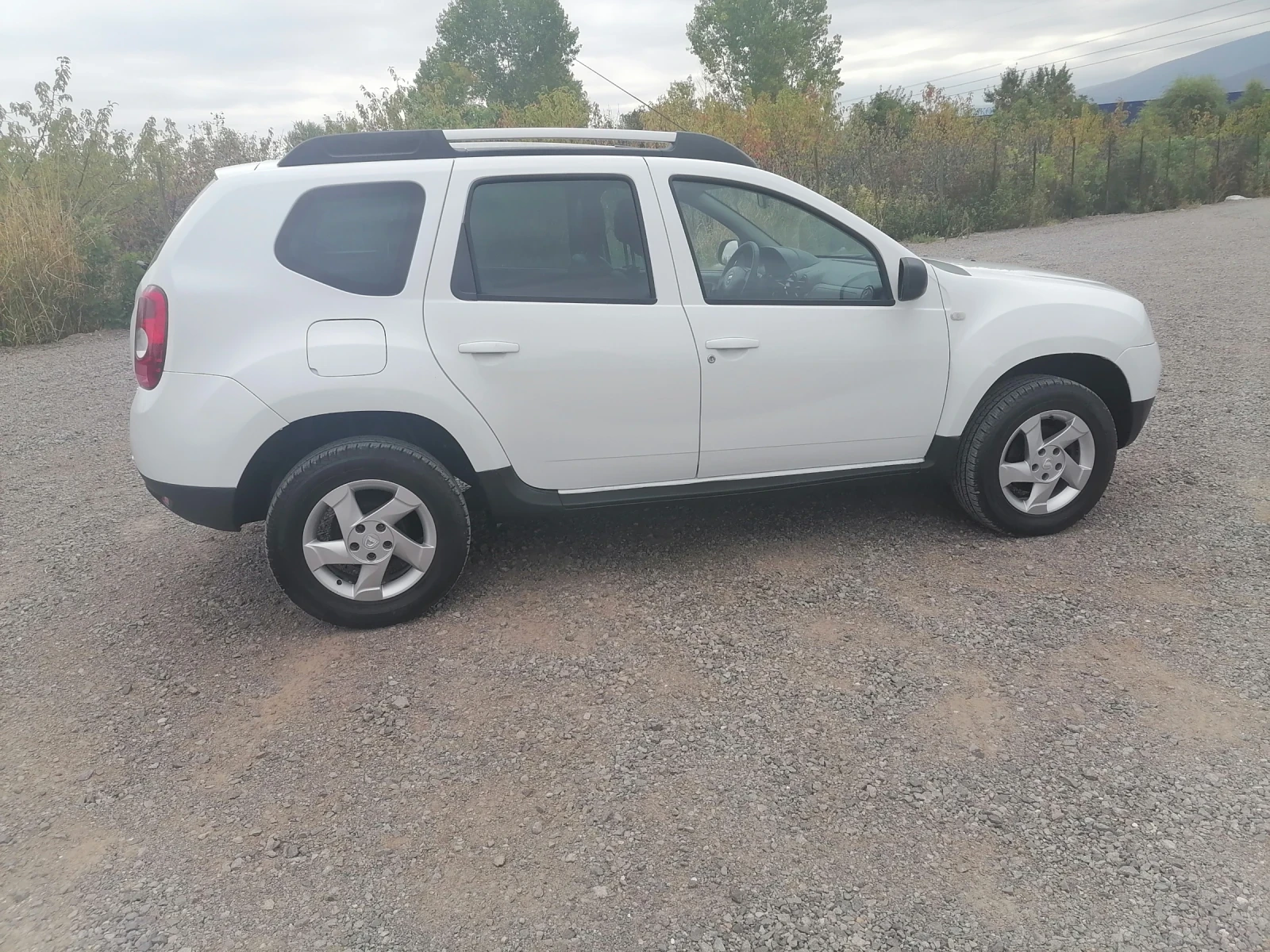 Dacia Duster 1.5dci 110ks * КОЖА *  - изображение 7