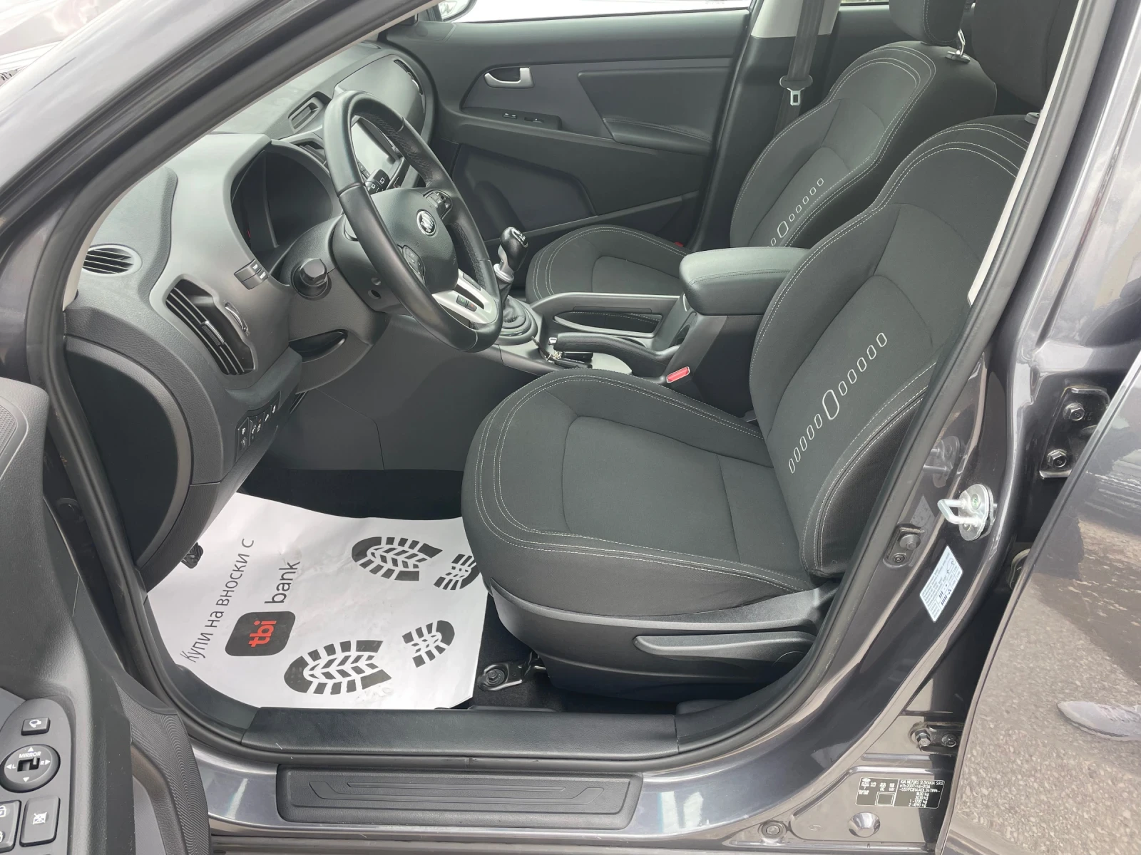 Kia Sportage 1.6 Full Options  - изображение 10