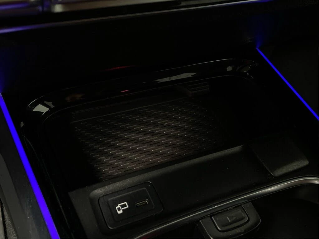 Mercedes-Benz GLB 250 4MATIC* ПАНО* Мъртва Точка* AMBIENT* DIGITAL - изображение 10