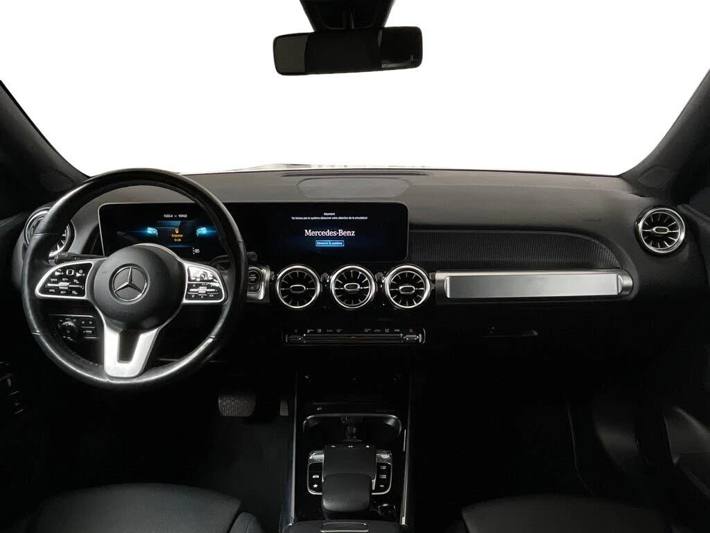 Mercedes-Benz GLB 250 4MATIC* ПАНО* Мъртва Точка* AMBIENT* DIGITAL - изображение 9