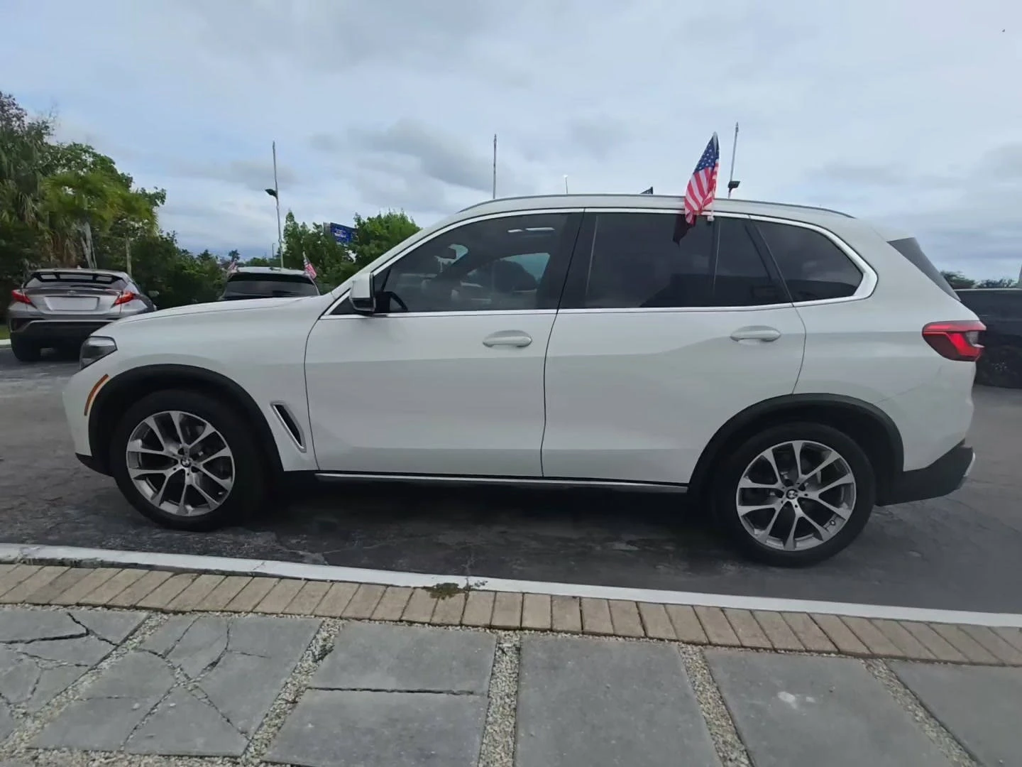 BMW X5 XDRIVE40I| ПАНОРАМА| APLINE WHITE| KEYLESS| GESTUR - изображение 4