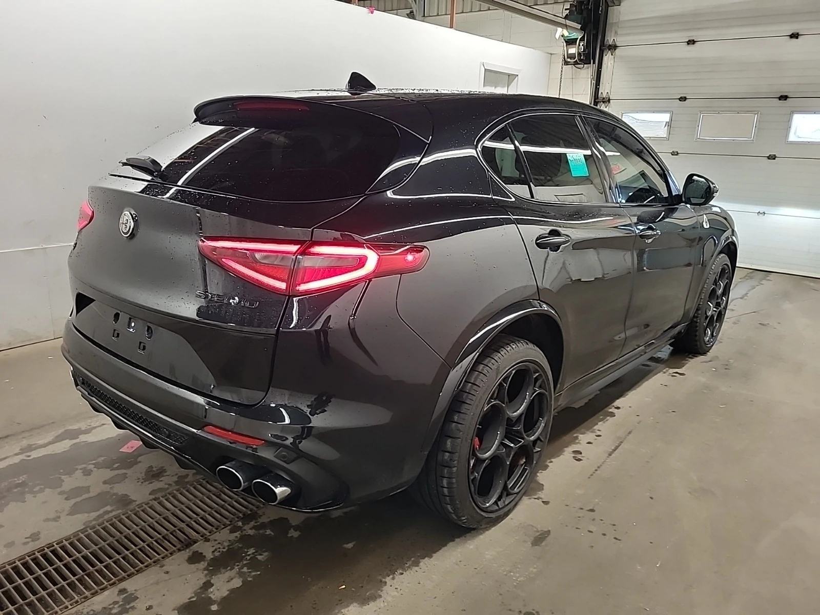 Alfa Romeo Stelvio QUADRIFOGLIO * * CARFAX * * АВТО КРЕДИТ * *  - изображение 4