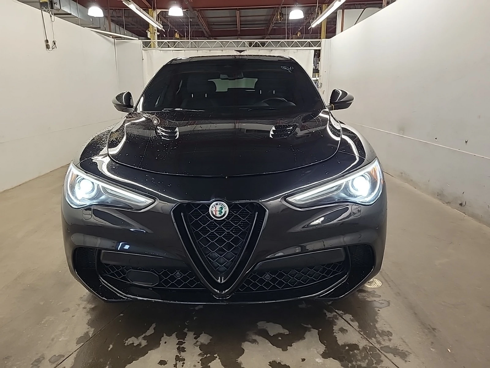 Alfa Romeo Stelvio QUADRIFOGLIO * * CARFAX * * АВТО КРЕДИТ * *  - изображение 2