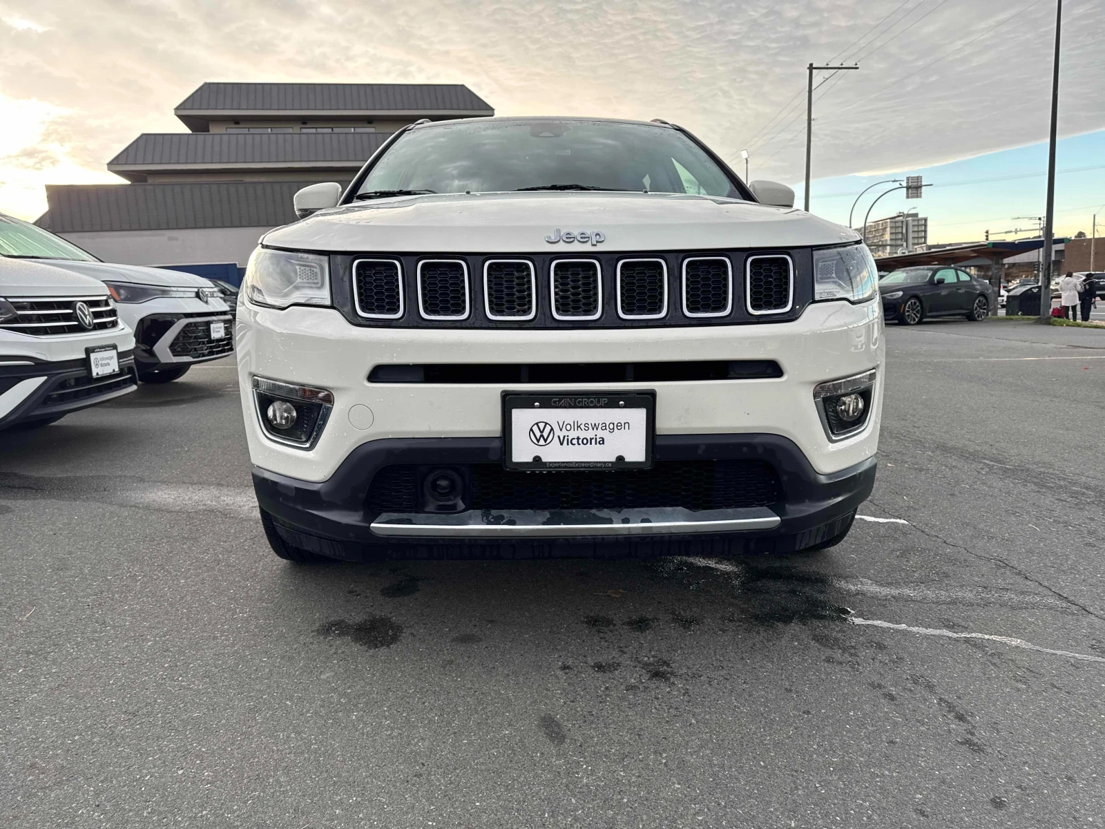 Jeep Compass * * LIMITED* * DISTRONIC* * AWD* * CARFAX* *  | Mobile.bg � ����������� 4