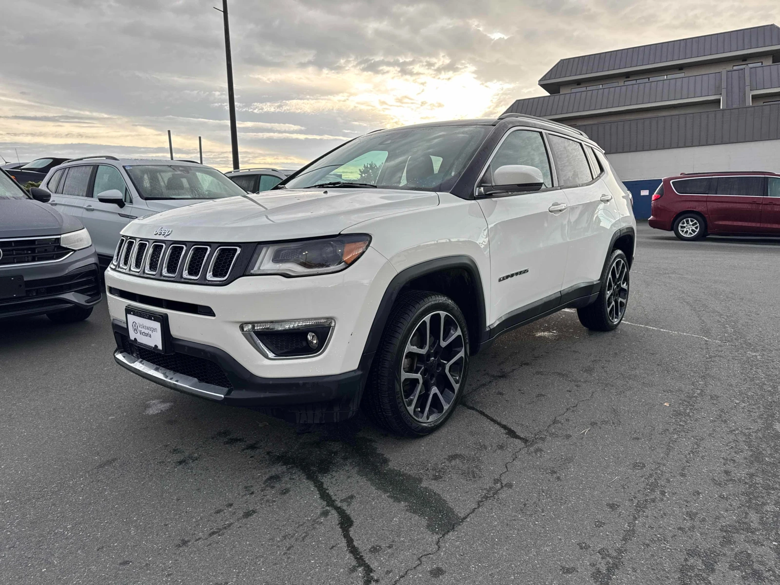 Jeep Compass * * LIMITED* * DISTRONIC* * AWD* * CARFAX* *  | Mobile.bg � ����������� 1