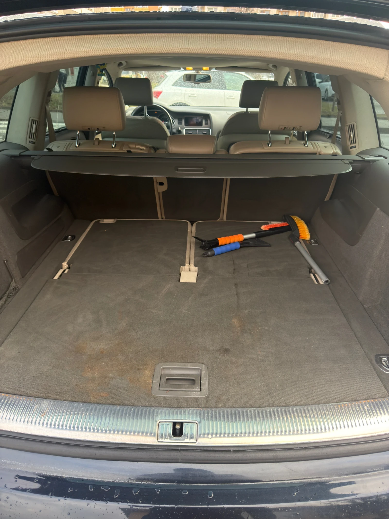 Audi Q7 Audi Q7 3.0 TDI 233�.�.   2007 �. | ������ | ���  | Mobile.bg � ����������� 12