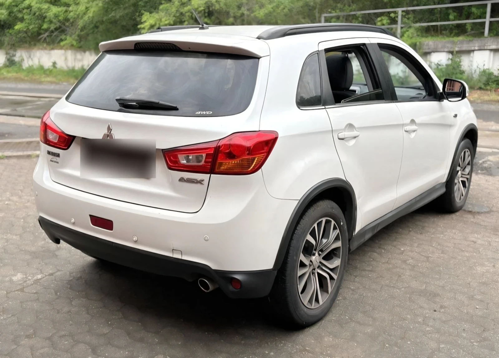 Mitsubishi ASX NAVI* PDC* XENON* PANO* КОЖА* 4-4* F1* FACE* TUV* , снимка 4 - Автомобили и джипове - 54538205