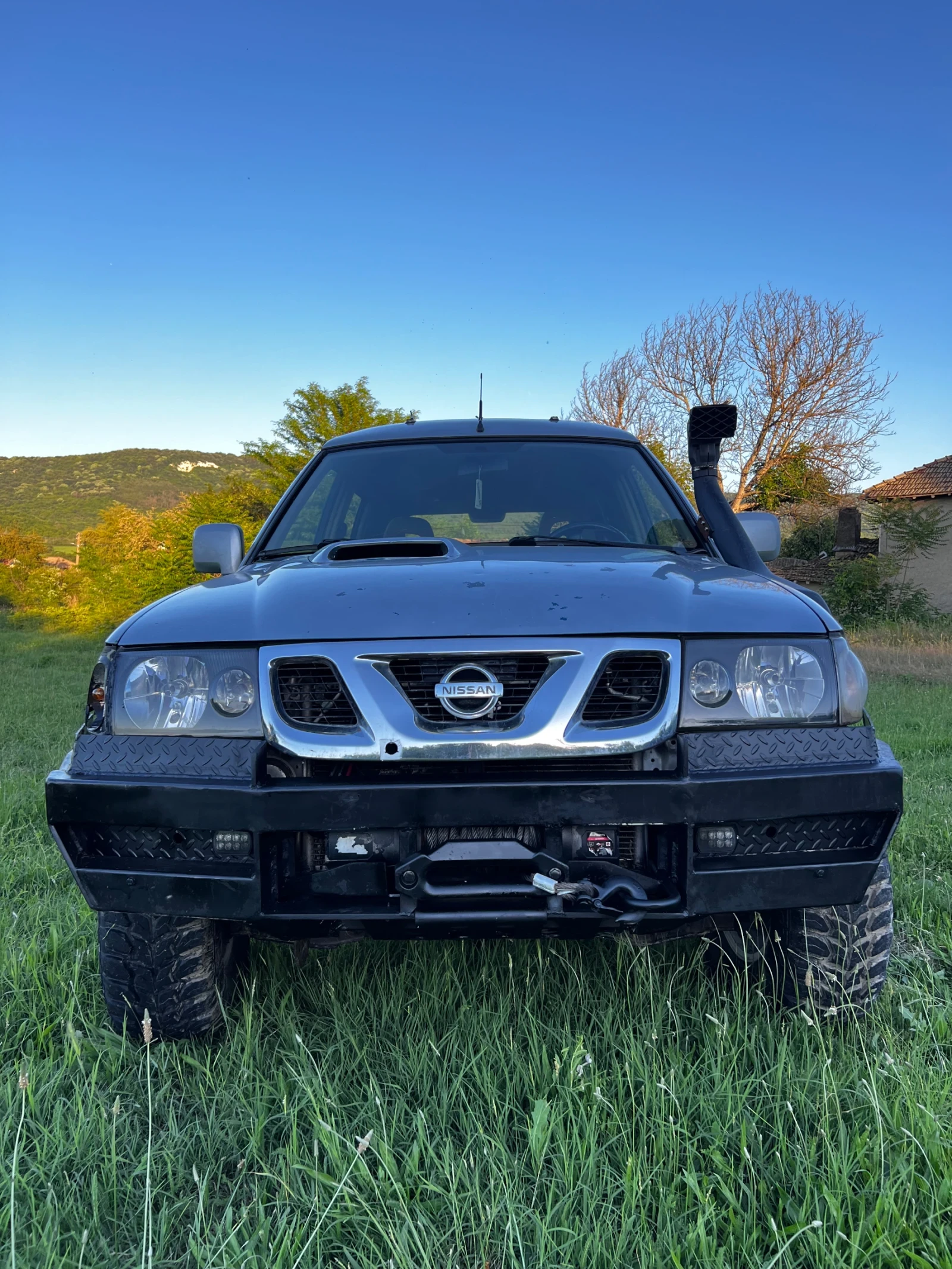 Nissan Terrano, снимка 6 - Автомобили и джипове - 54905017