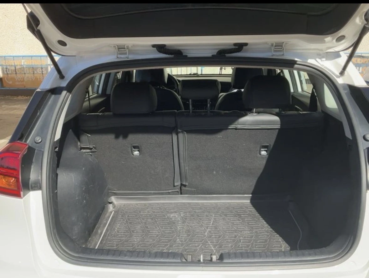 Kia Niro 1.6Hybrid 141ks. Топ състояние ., снимка 5 - Автомобили и джипове - 55207947