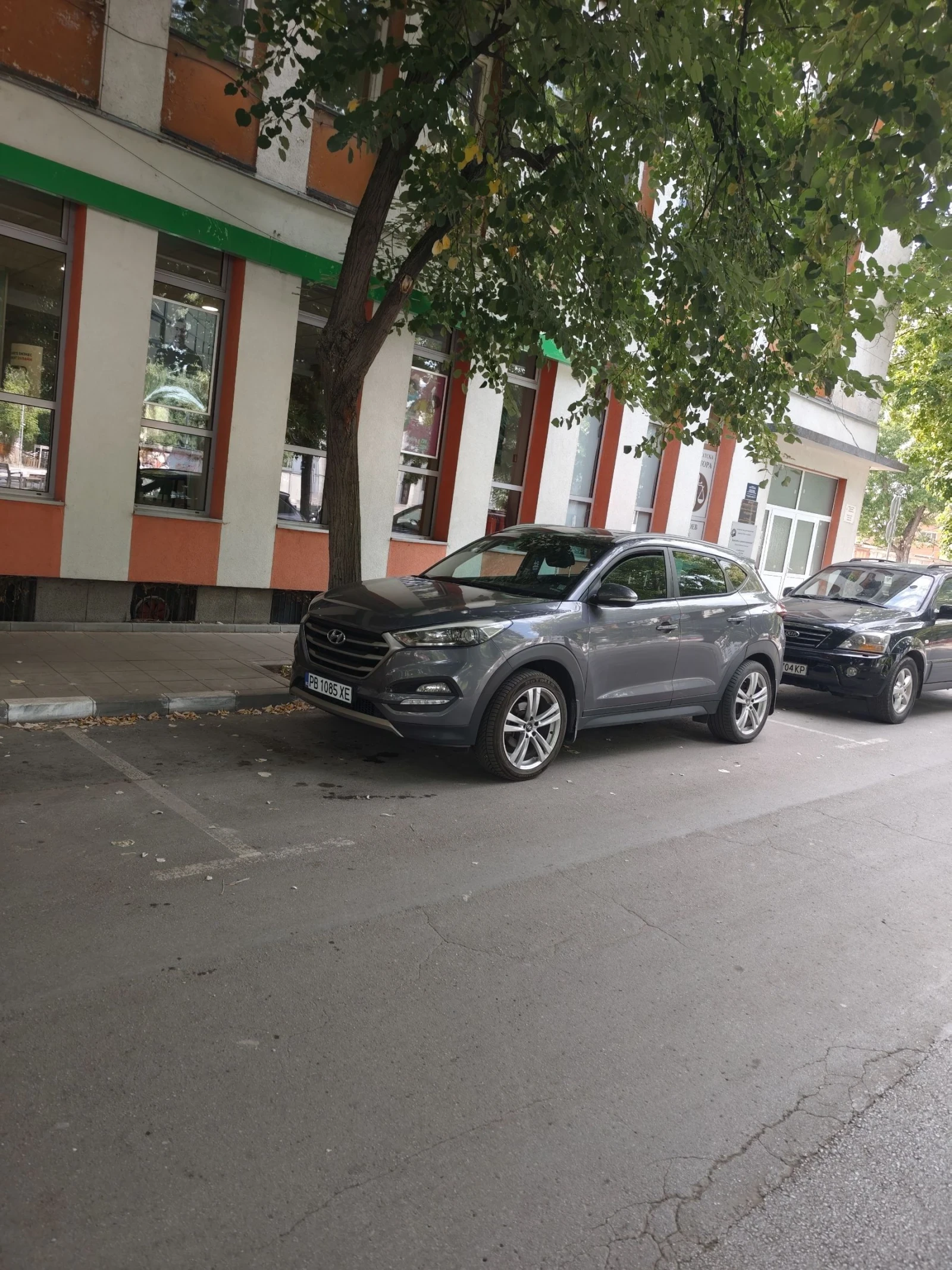 Hyundai Tucson 1.7 116кс., снимка 2 - Автомобили и джипове - 55422488
