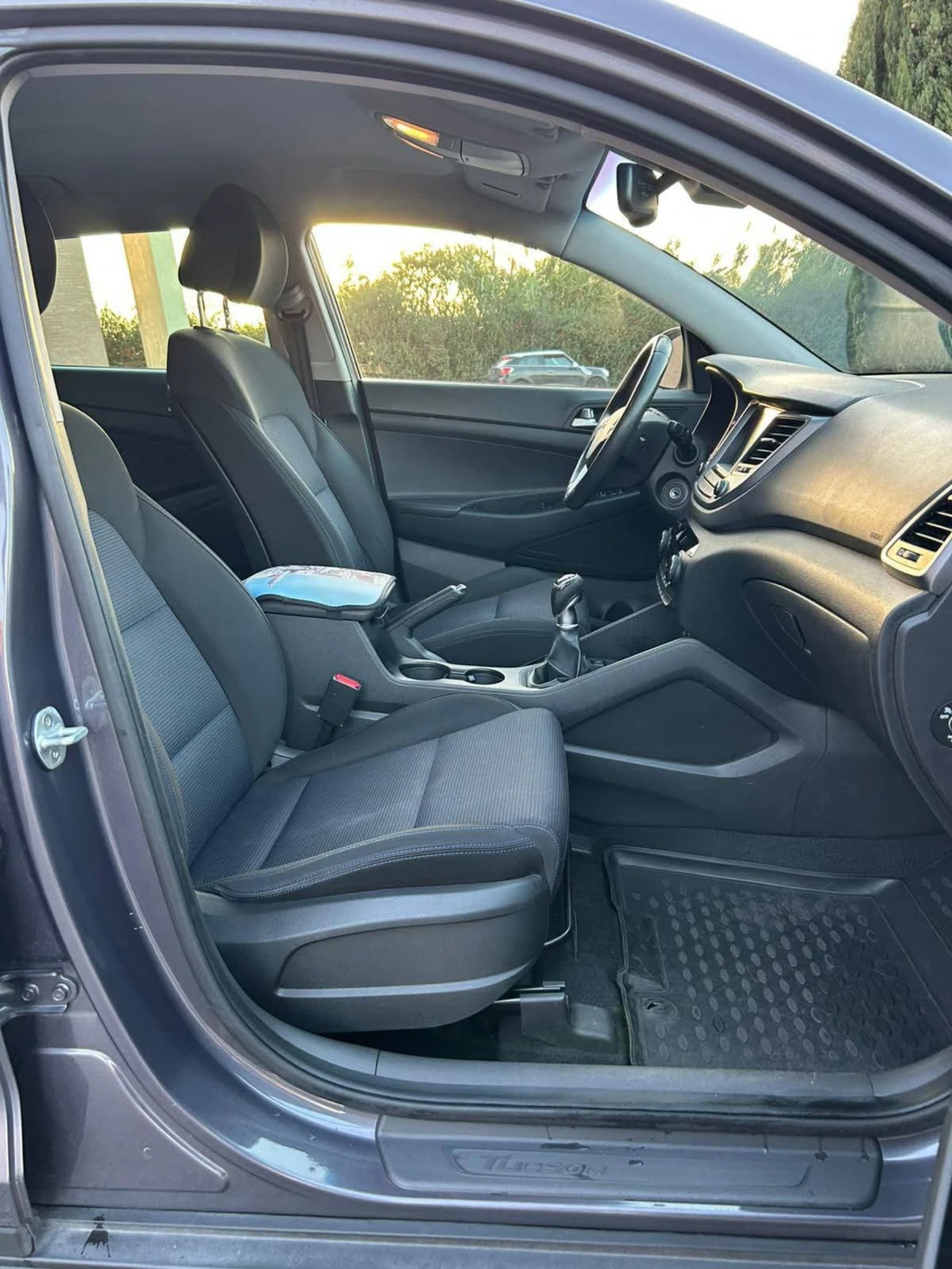 Hyundai Tucson 1.7 116кс., снимка 8 - Автомобили и джипове - 55422488