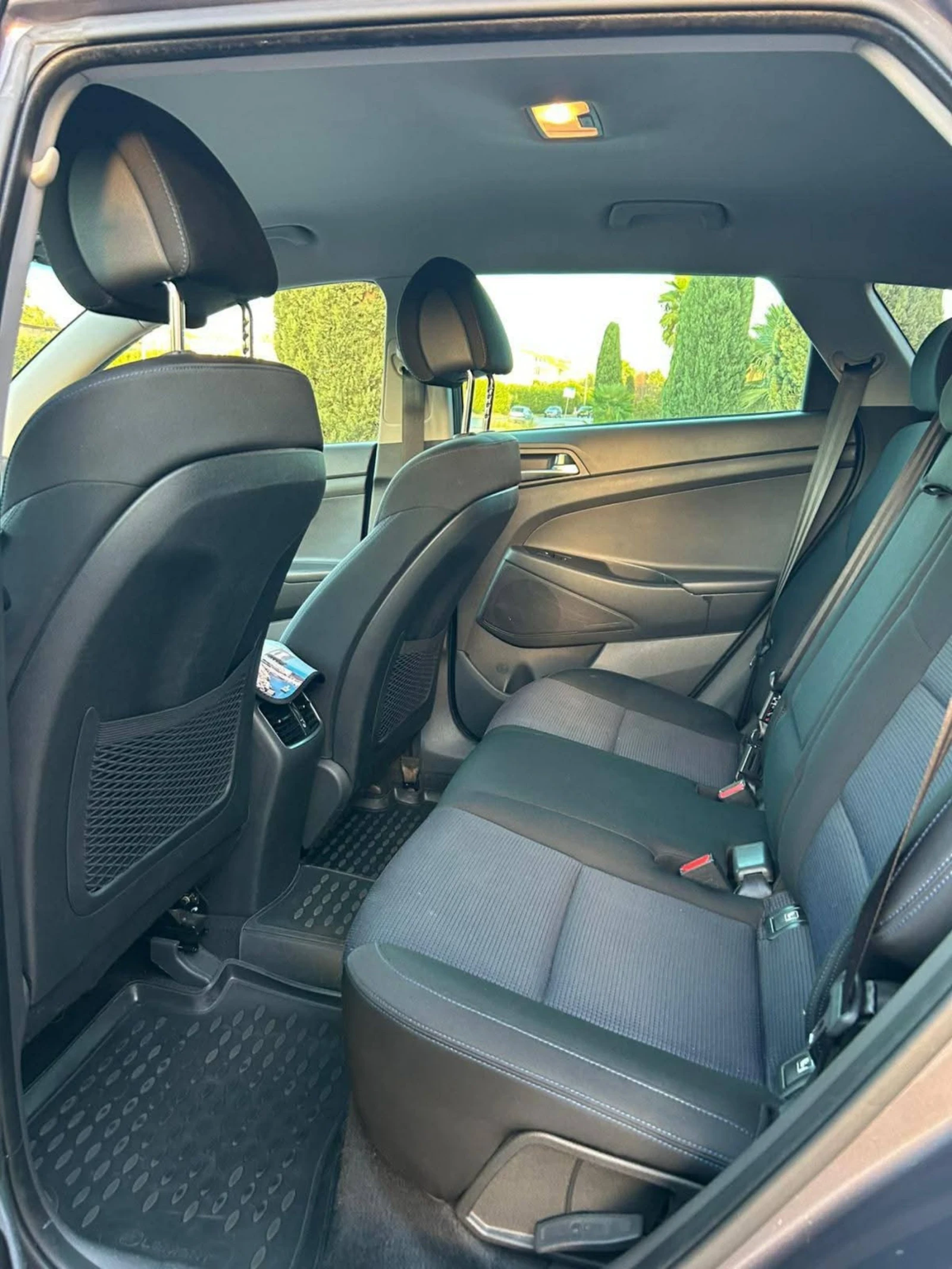 Hyundai Tucson 1.7 116кс., снимка 9 - Автомобили и джипове - 55422488
