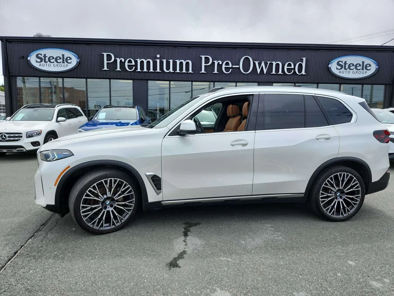 BMW X5 xDrive40i | CARFAX | БЕЗ ИНЦИДЕНТИ, снимка 3 - Автомобили и джипове - 55547239