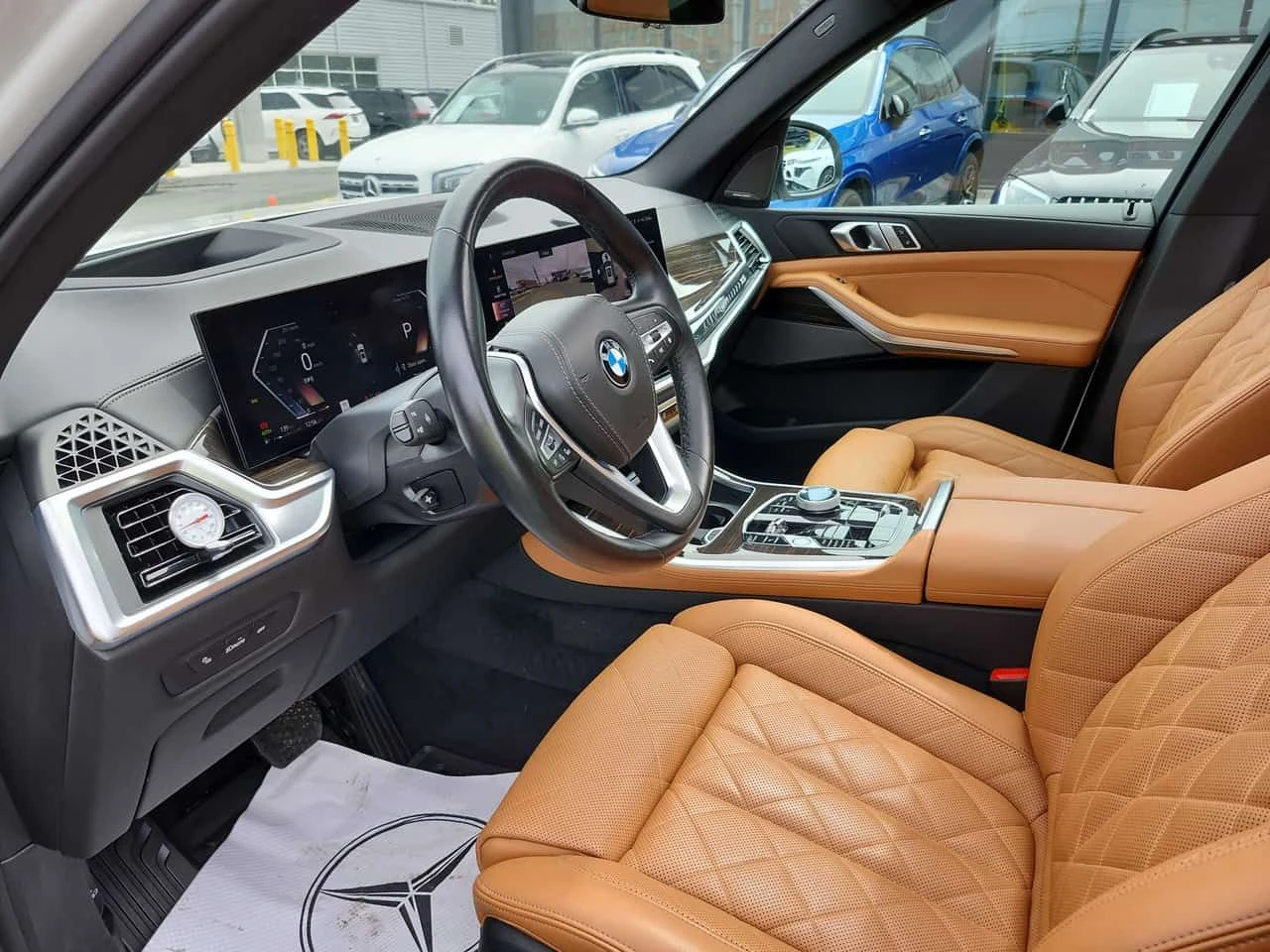 BMW X5 xDrive40i | CARFAX | БЕЗ ИНЦИДЕНТИ, снимка 8 - Автомобили и джипове - 55547239