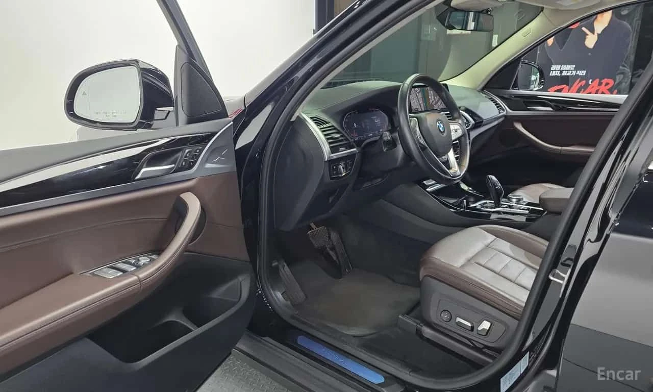 BMW X3 * xDrive 20i Luxury * ЦЕНА ДО БГ, снимка 10 - Автомобили и джипове - 55643727