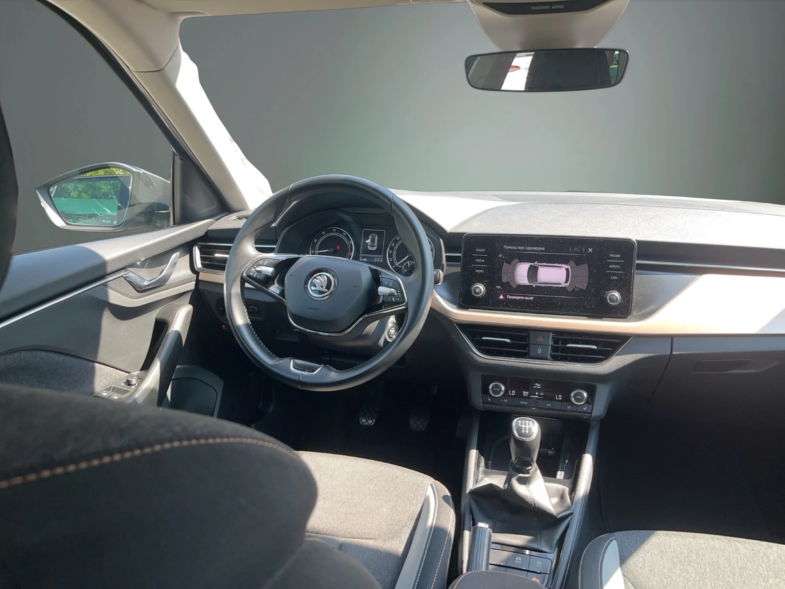 Skoda Kamiq 1.0 TSI 5М, снимка 13 - Автомобили и джипове - 55748504