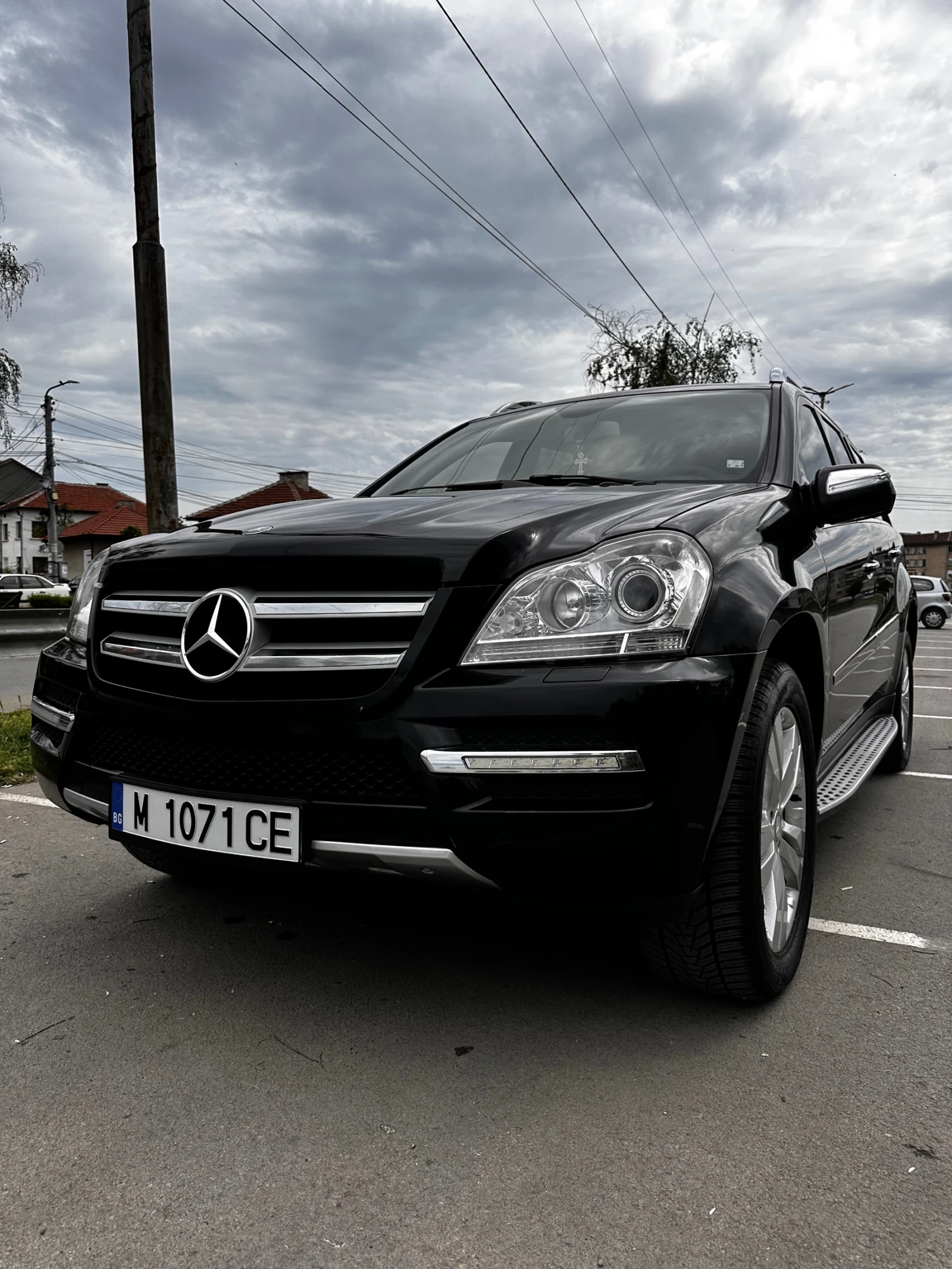 Mercedes-Benz GL 350 BLUETEC, снимка 2 - Автомобили и джипове - 55941731