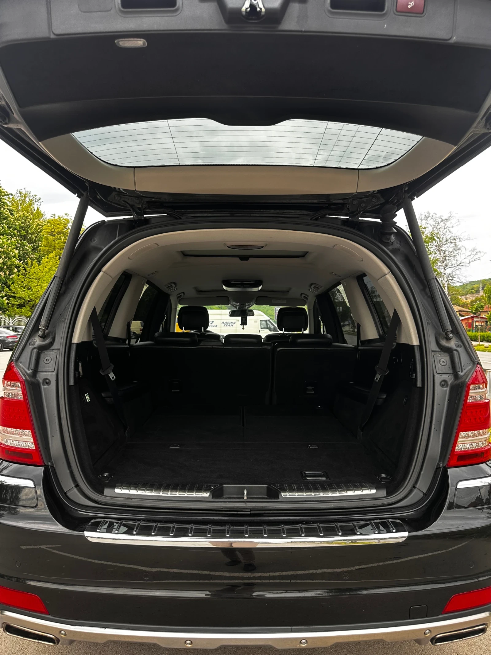 Mercedes-Benz GL 350 BLUETEC, снимка 7 - Автомобили и джипове - 55941731