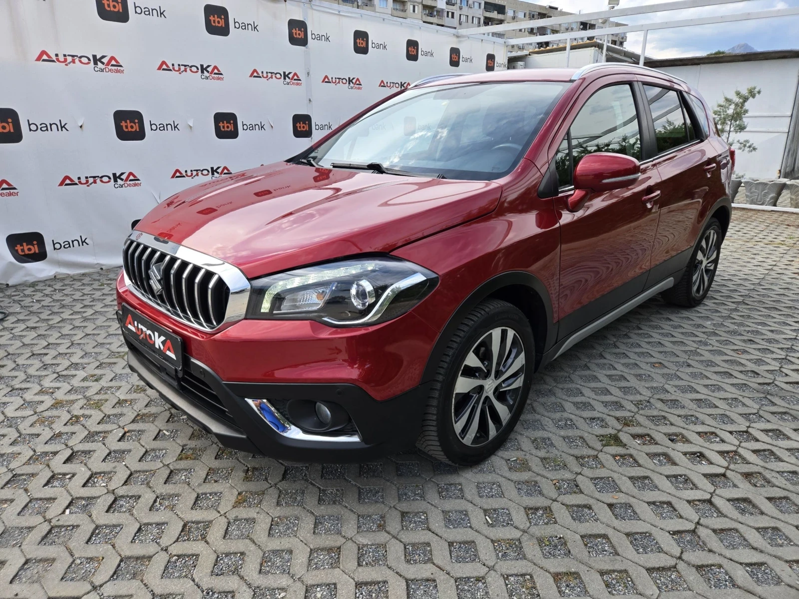 Suzuki SX4 S-Cross 1.6DDIS-120кс= 6ск= 4х4= DISTR= CAM= FACE= KEYLESS, снимка 6 - Автомобили и джипове - 55954579