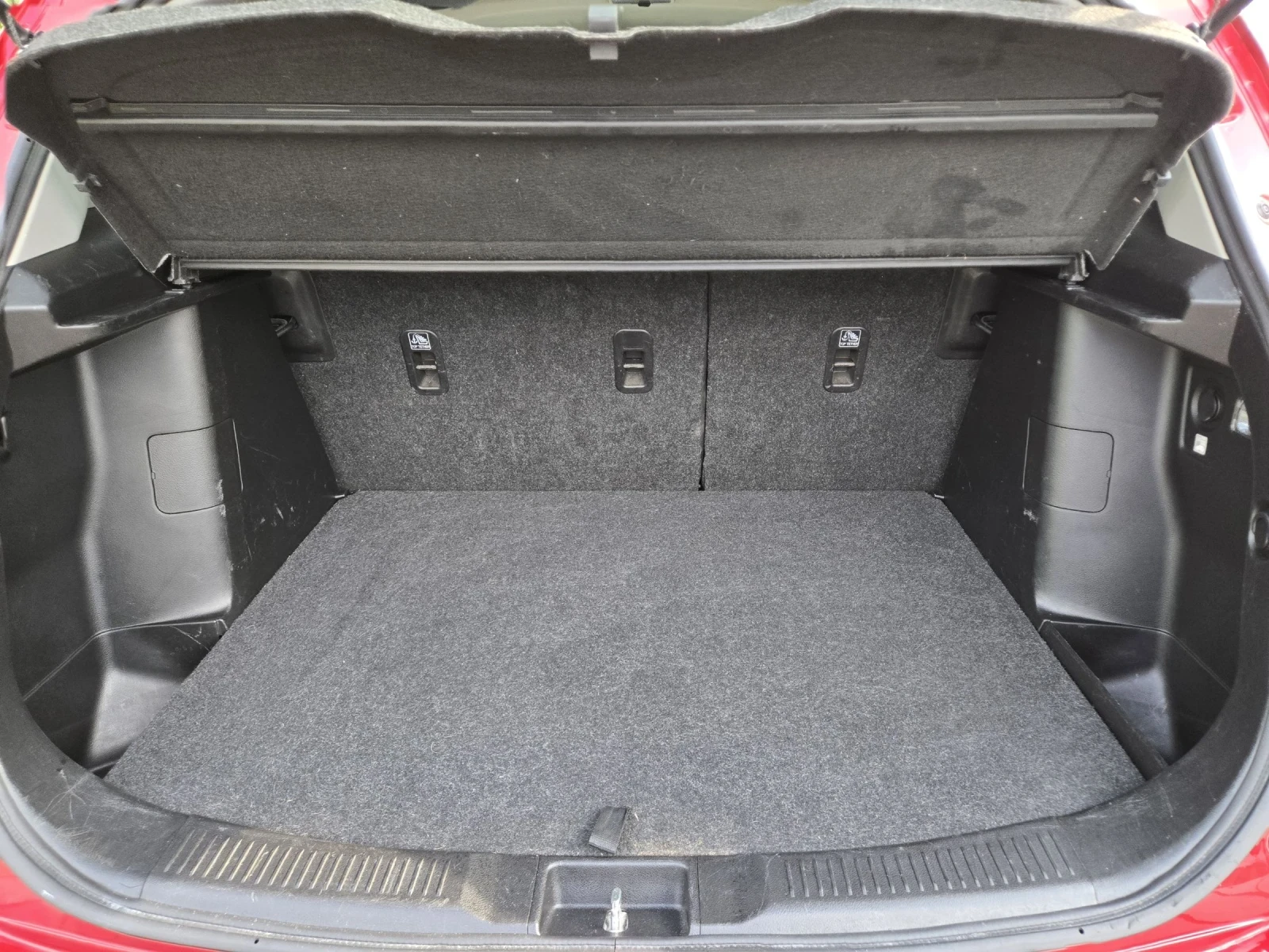 Suzuki SX4 S-Cross 1.6DDIS-120кс= 6ск= 4х4= DISTR= CAM= FACE= KEYLESS, снимка 10 - Автомобили и джипове - 55954579
