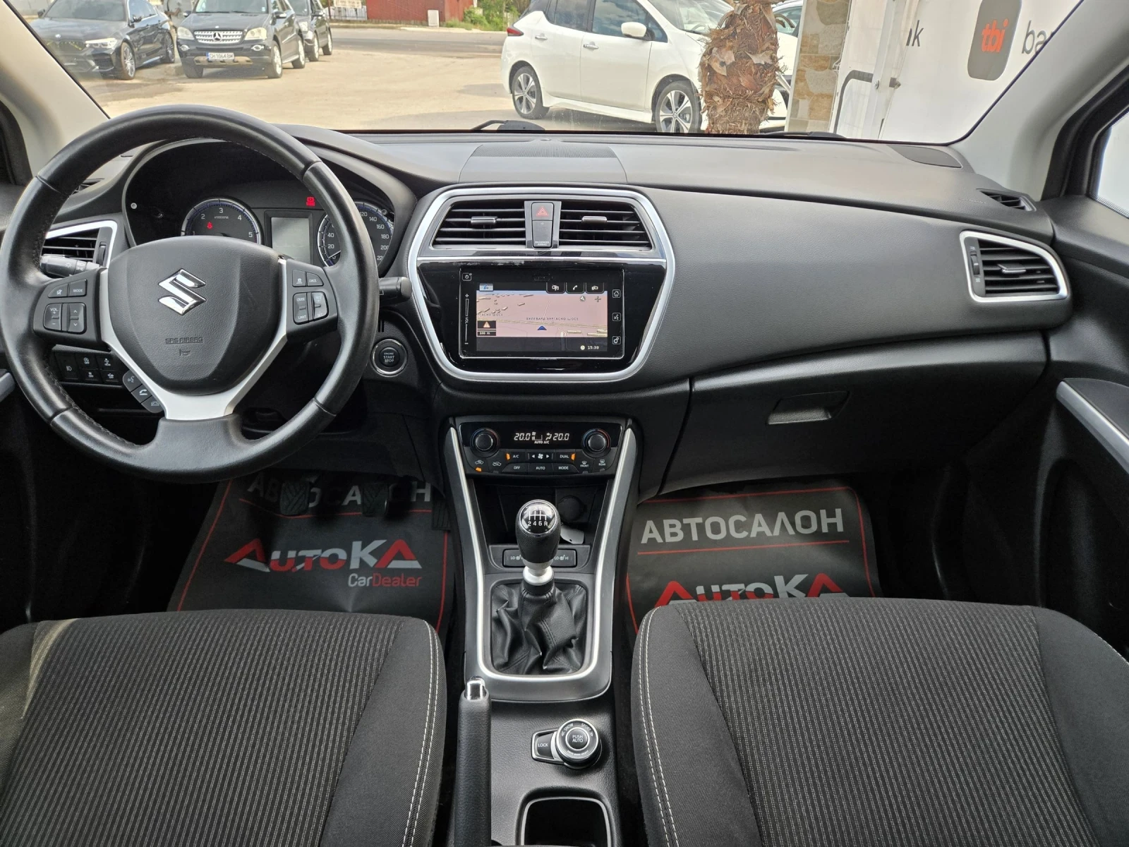 Suzuki SX4 S-Cross 1.6DDIS-120кс= 6ск= 4х4= DISTR= CAM= FACE= KEYLESS, снимка 12 - Автомобили и джипове - 55954579