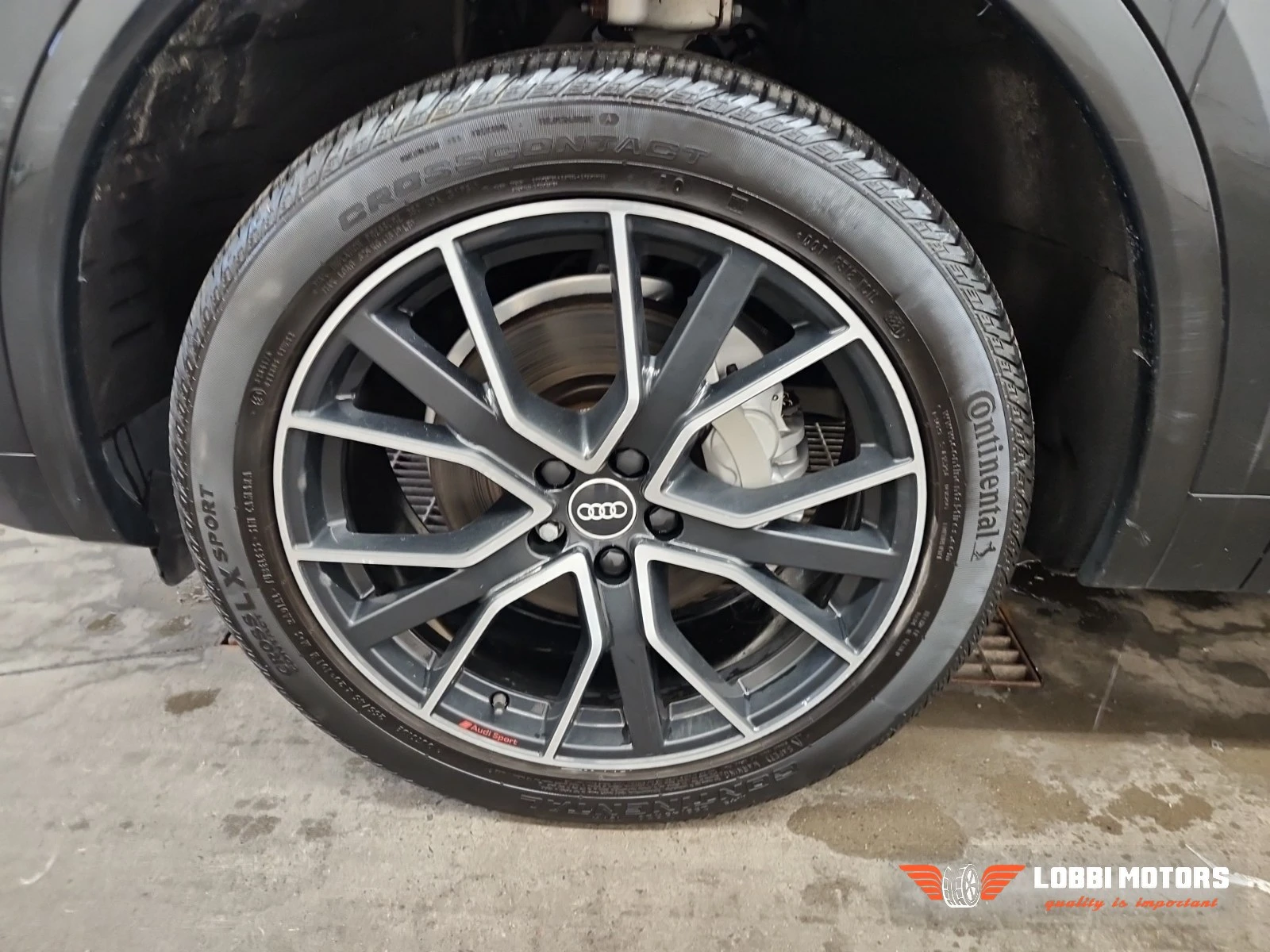 Audi Q5, снимка 6 - Автомобили и джипове - 56128957