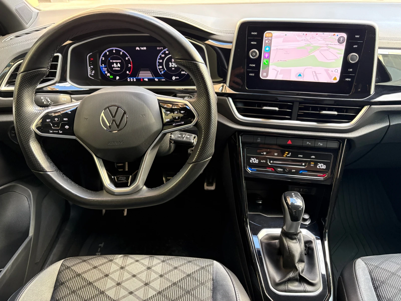 VW T-Roc R-Line, IQ Light, Digital, ������, �������-109�� | Mobile.bg � ����������� 12