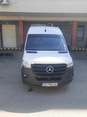 Mercedes-Benz Sprinter 215