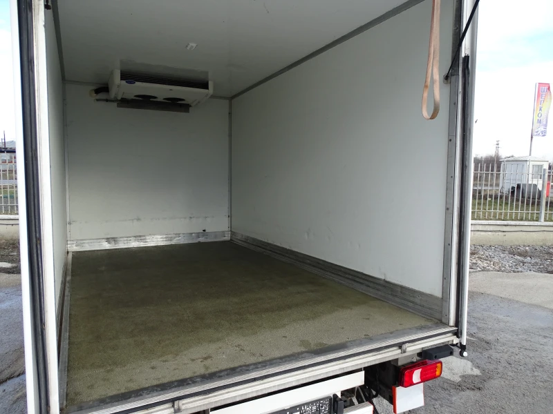 Iveco 35S18 3.0HPI* ХЛАДИЛЕН* КЛИМАТРОНИК, снимка 12 - Бусове и автобуси - 53336192