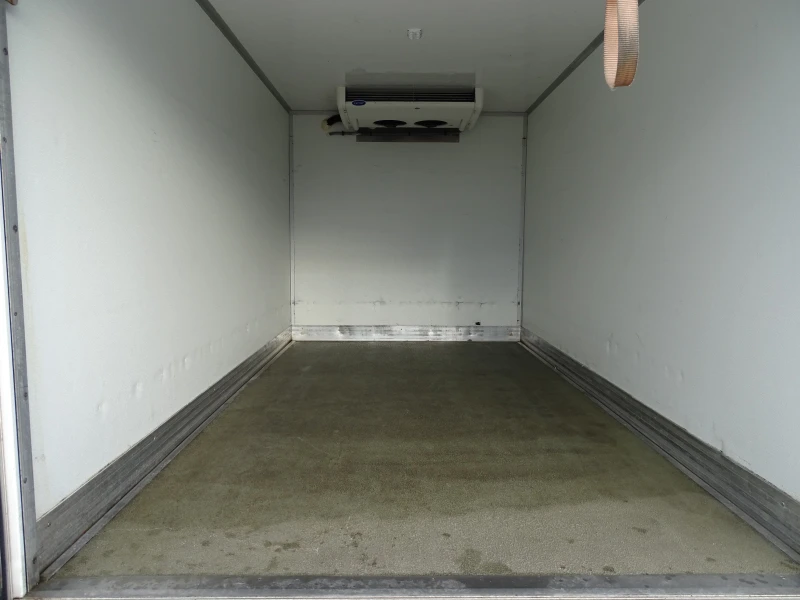 Iveco 35S18 3.0HPI* ХЛАДИЛЕН* КЛИМАТРОНИК, снимка 10 - Бусове и автобуси - 53336192