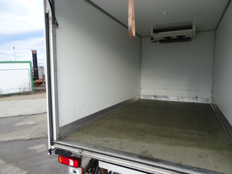 Iveco 35S18 3.0HPI* ХЛАДИЛЕН* КЛИМАТРОНИК, снимка 11 - Бусове и автобуси - 53336192