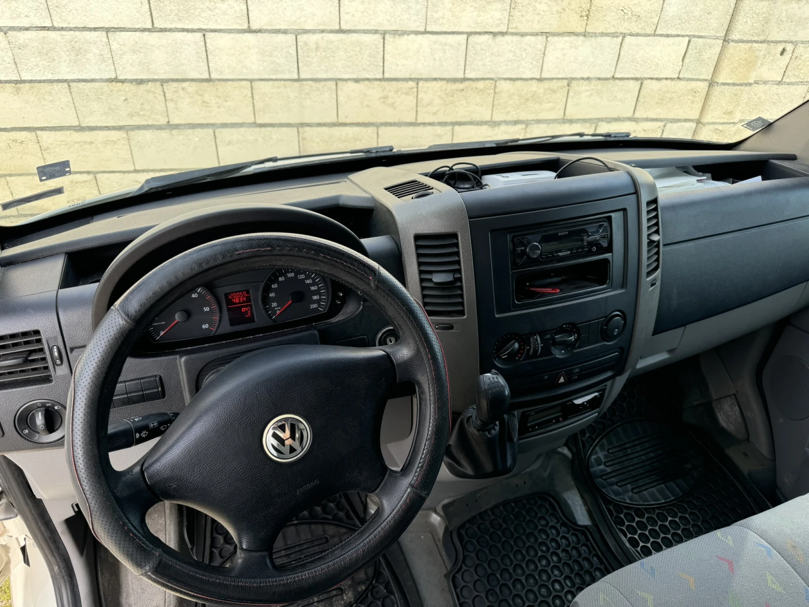 VW Crafter 2.5 TDI - изображение 8