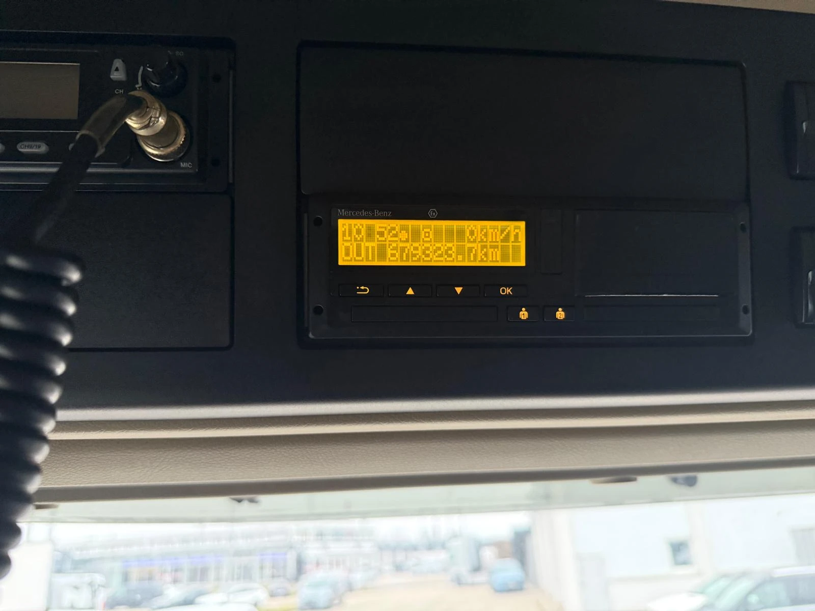 Mercedes-Benz 1843  - изображение 8