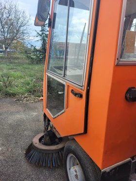 Други специализирани машини Mercedes Benz, снимка 8