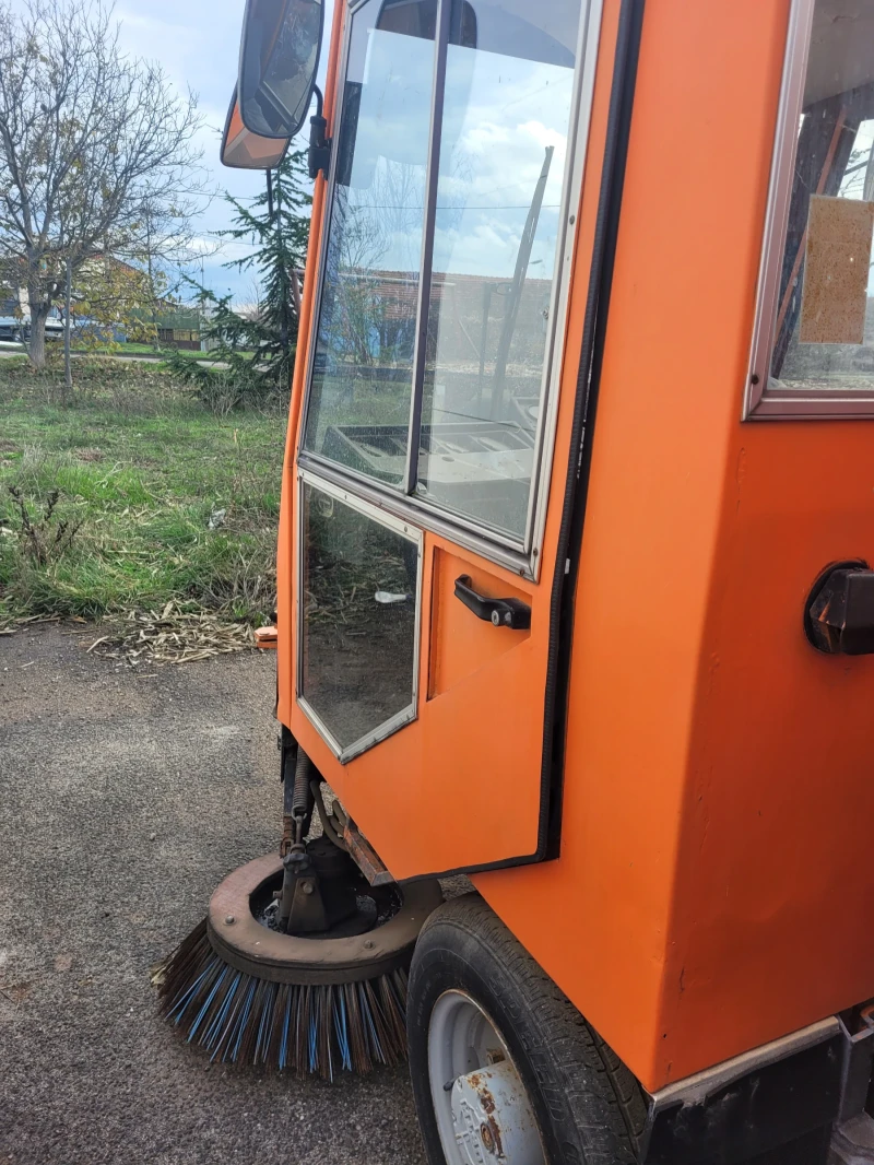 Други специализирани машини Mercedes Benz, снимка 8 - Индустриална техника - 52553230