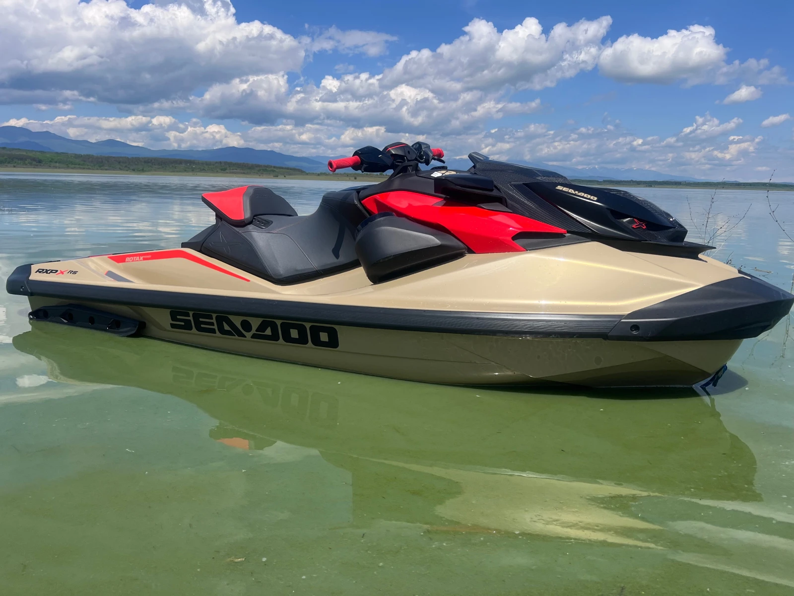 Джет Bombardier Sea Doo RXP325 RS