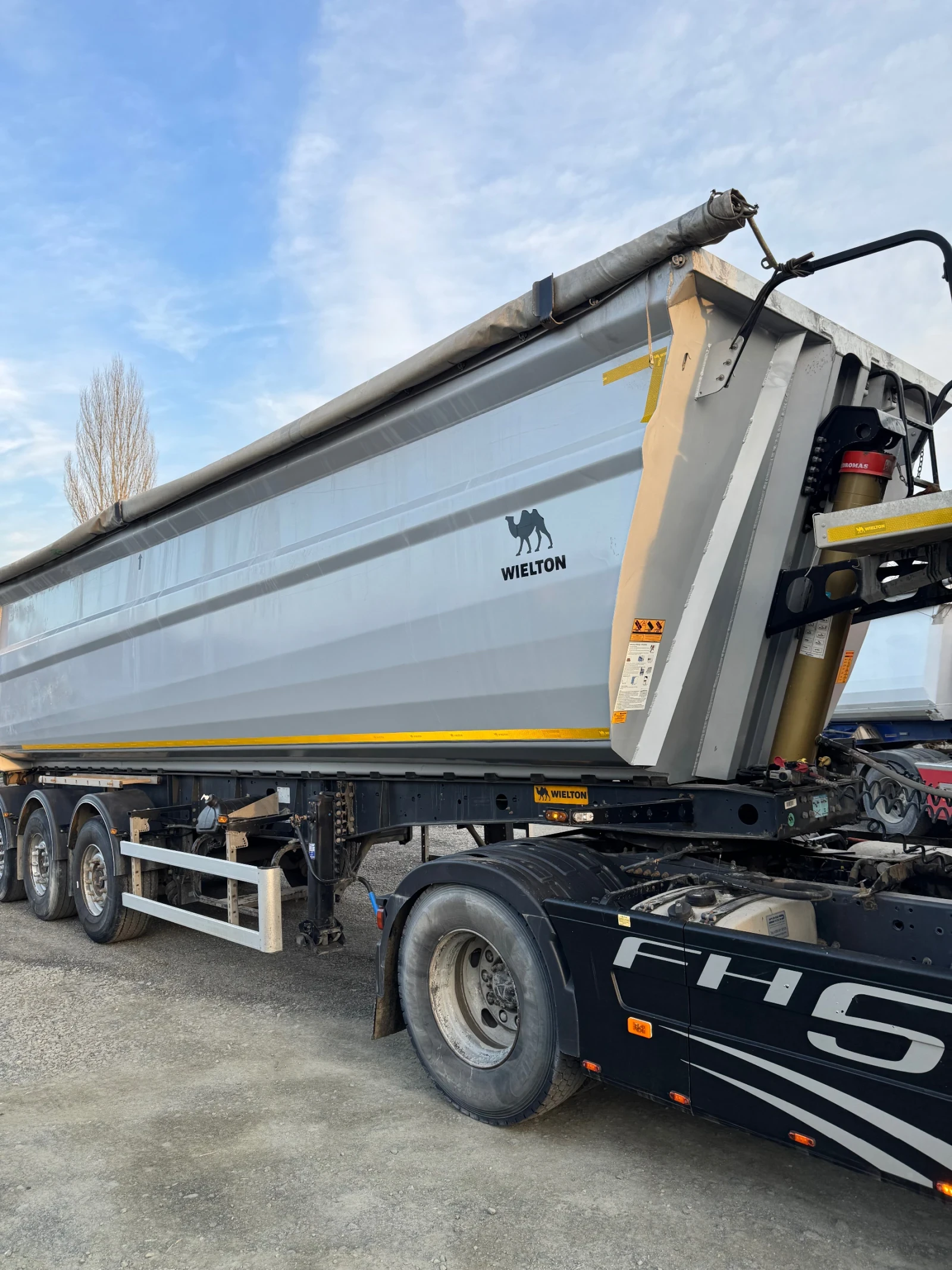 ����������� Wielton | Mobile.bg � ����������� 3